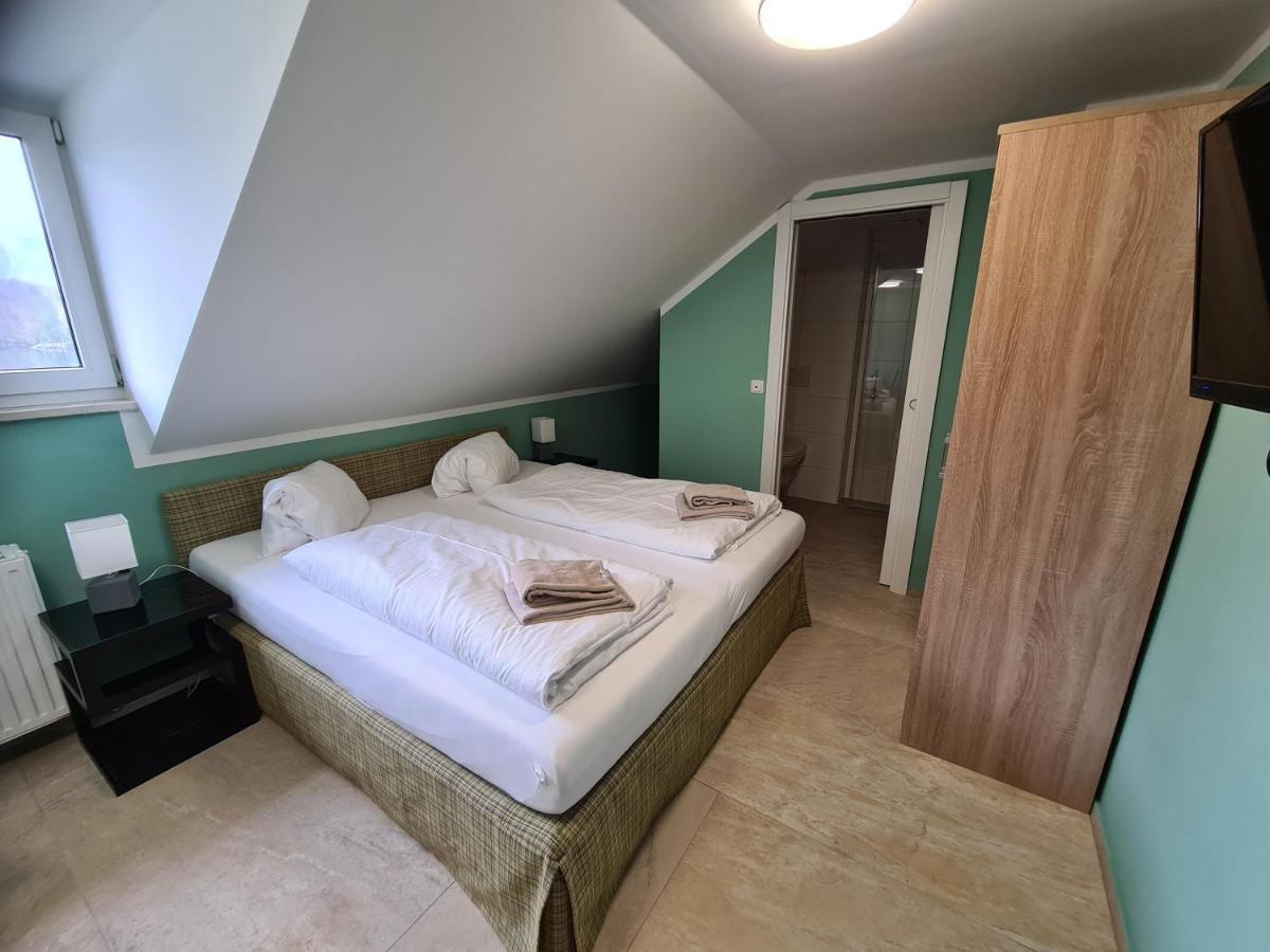 B&B Hallstatt Lake Obertraun Self Check In Ngoại thất bức ảnh
